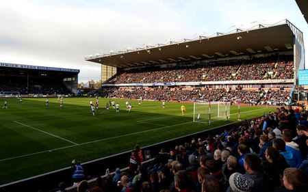 条件而闻名 条件而闻名